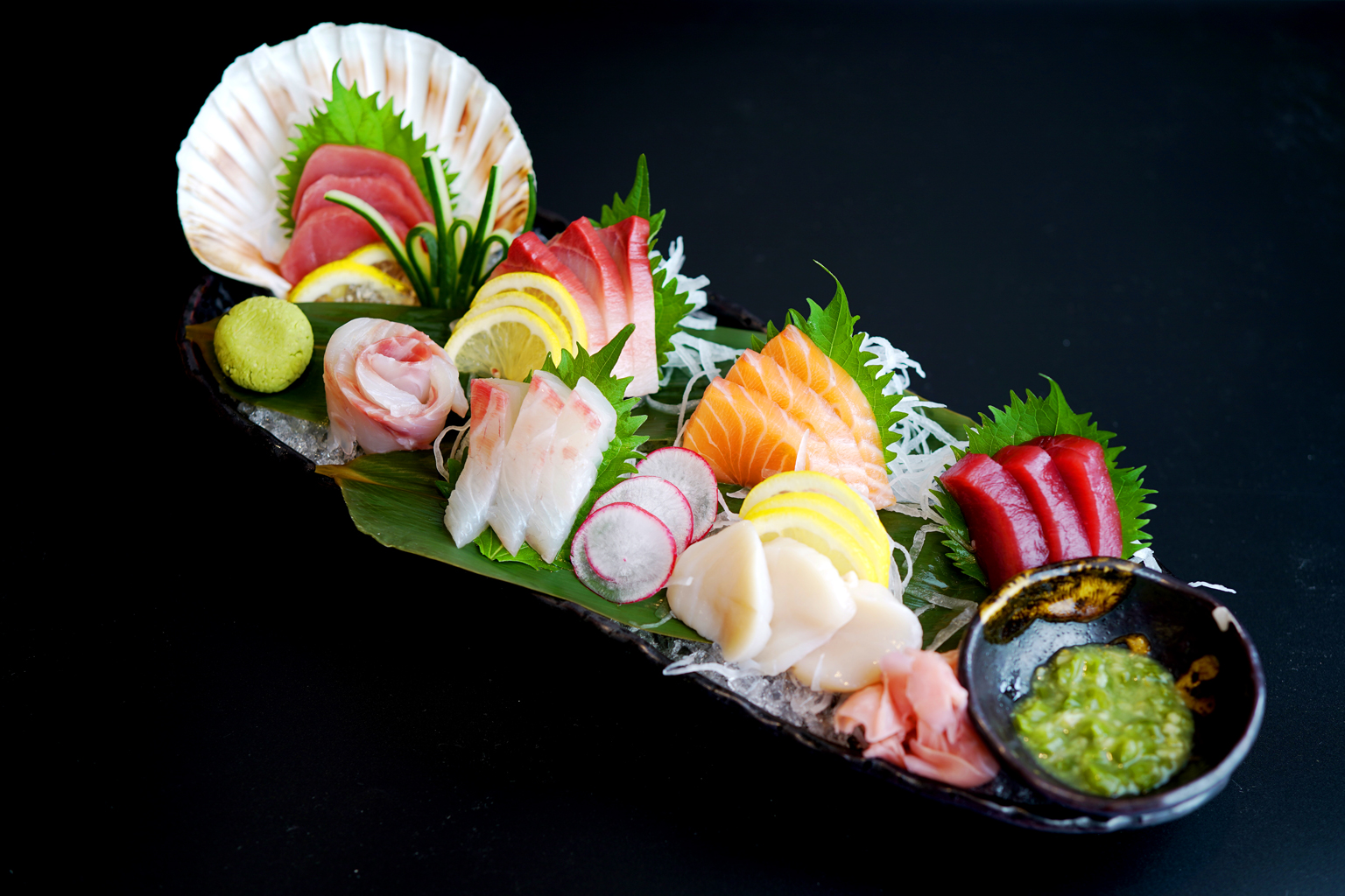 Seasonal sashimi platter